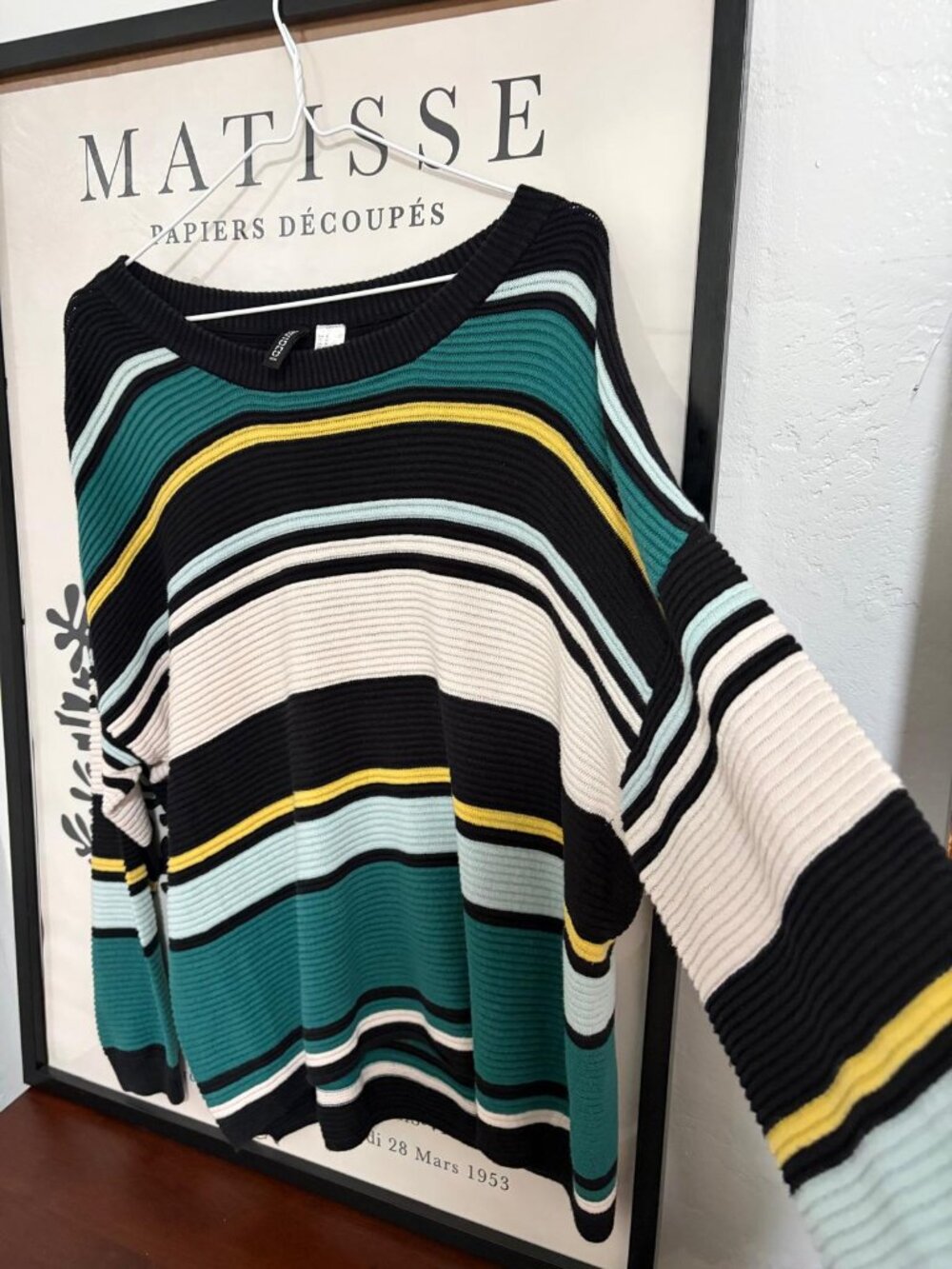 H&M Sweater